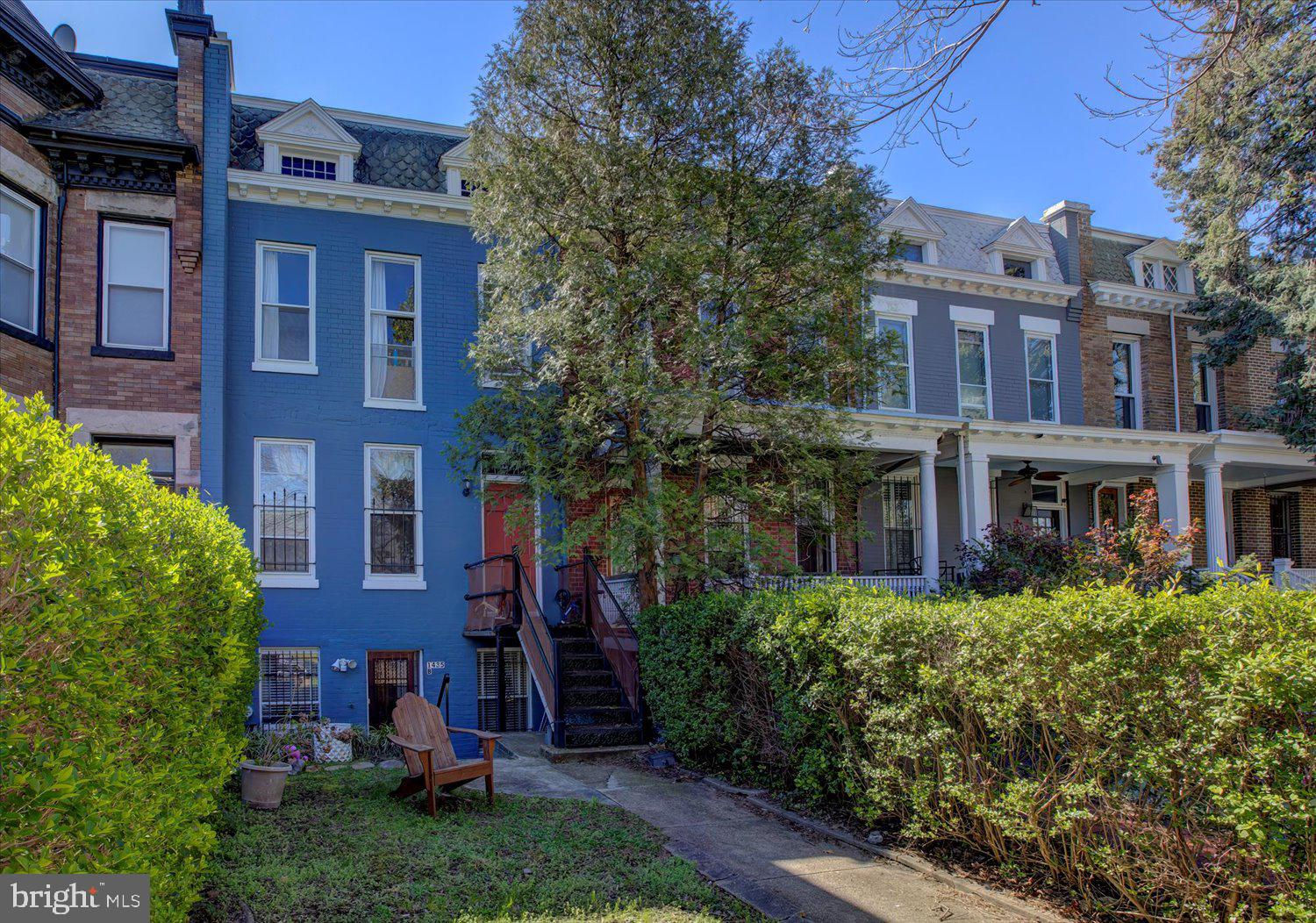 1435 E Capitol Street Se, Washington, DC 20003 is now new to the market!