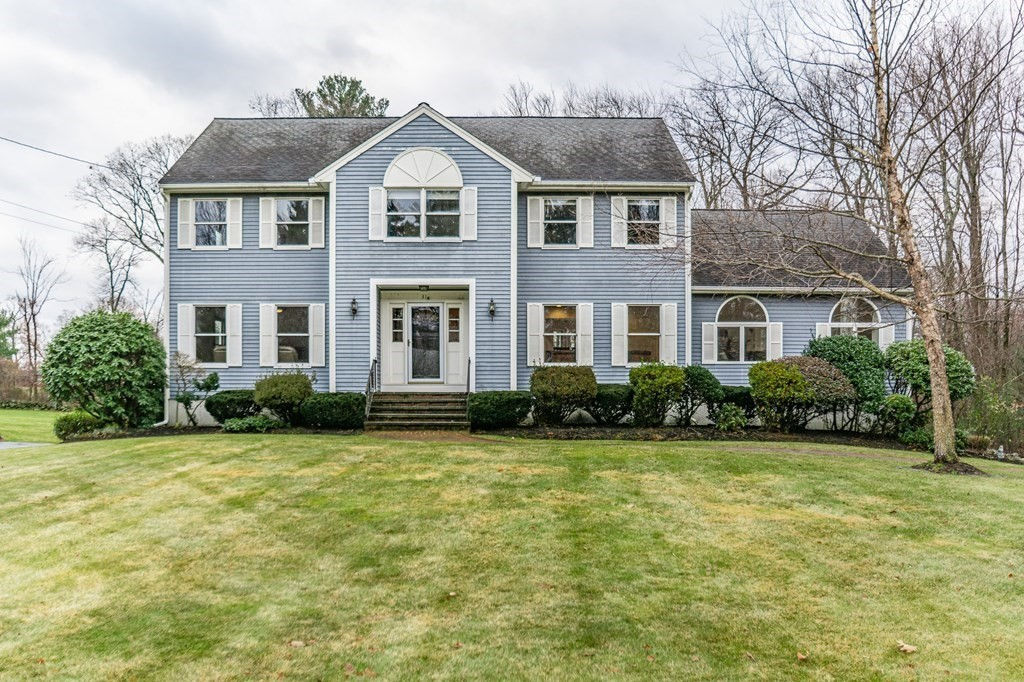 31 Bopete Ln, Tewksbury, MA 01876