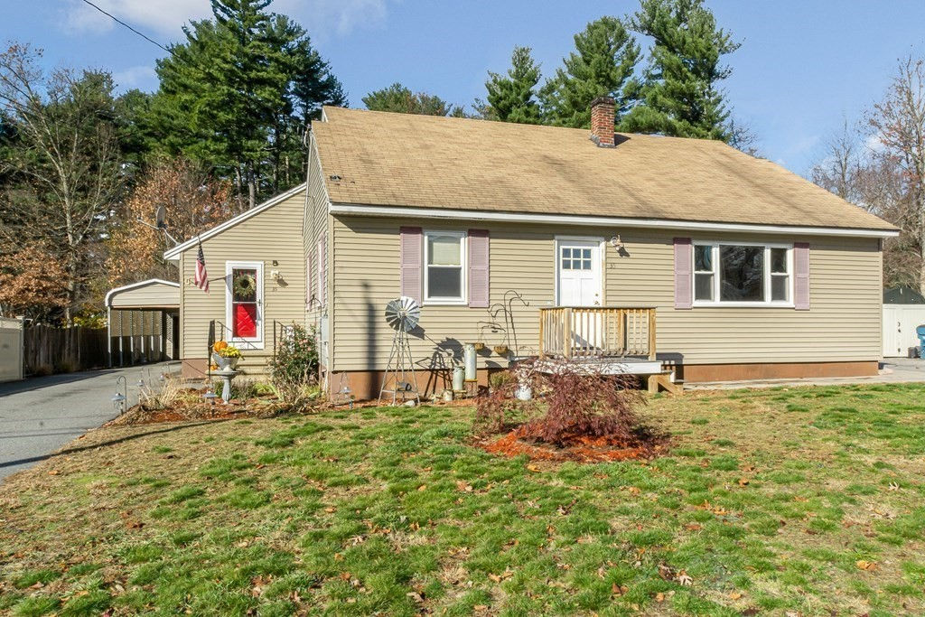 35 Tanglewood Ave, Tewksbury, MA 01876