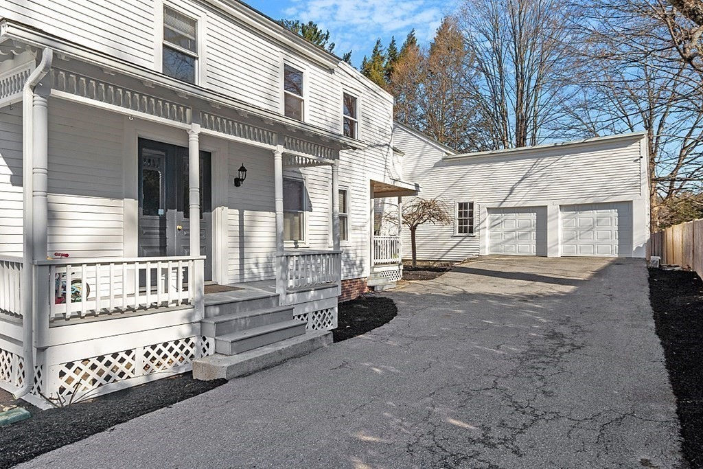 8 Main St 2 F, Pepperell, MA 01463