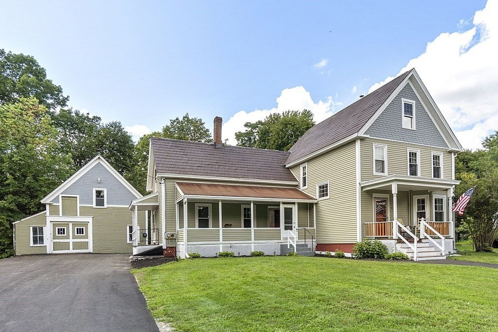 11 Lancaster Rd, Shirley, MA 01464