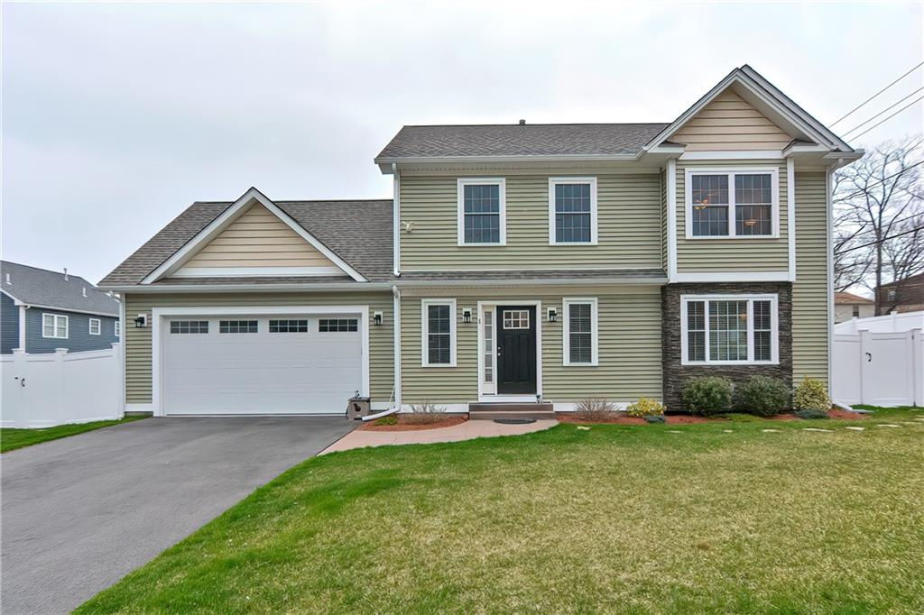 1 Hunters Road, Lincoln, RI 02865