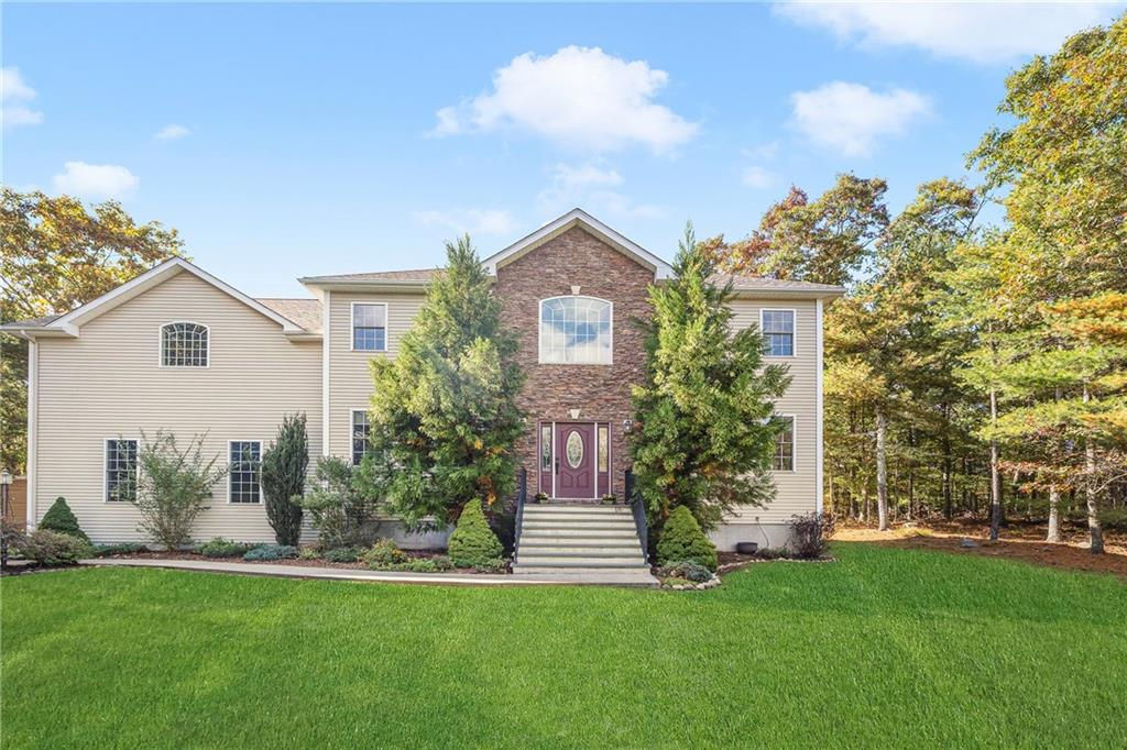 43 Orion View Drive, West Greenwich, RI 02817