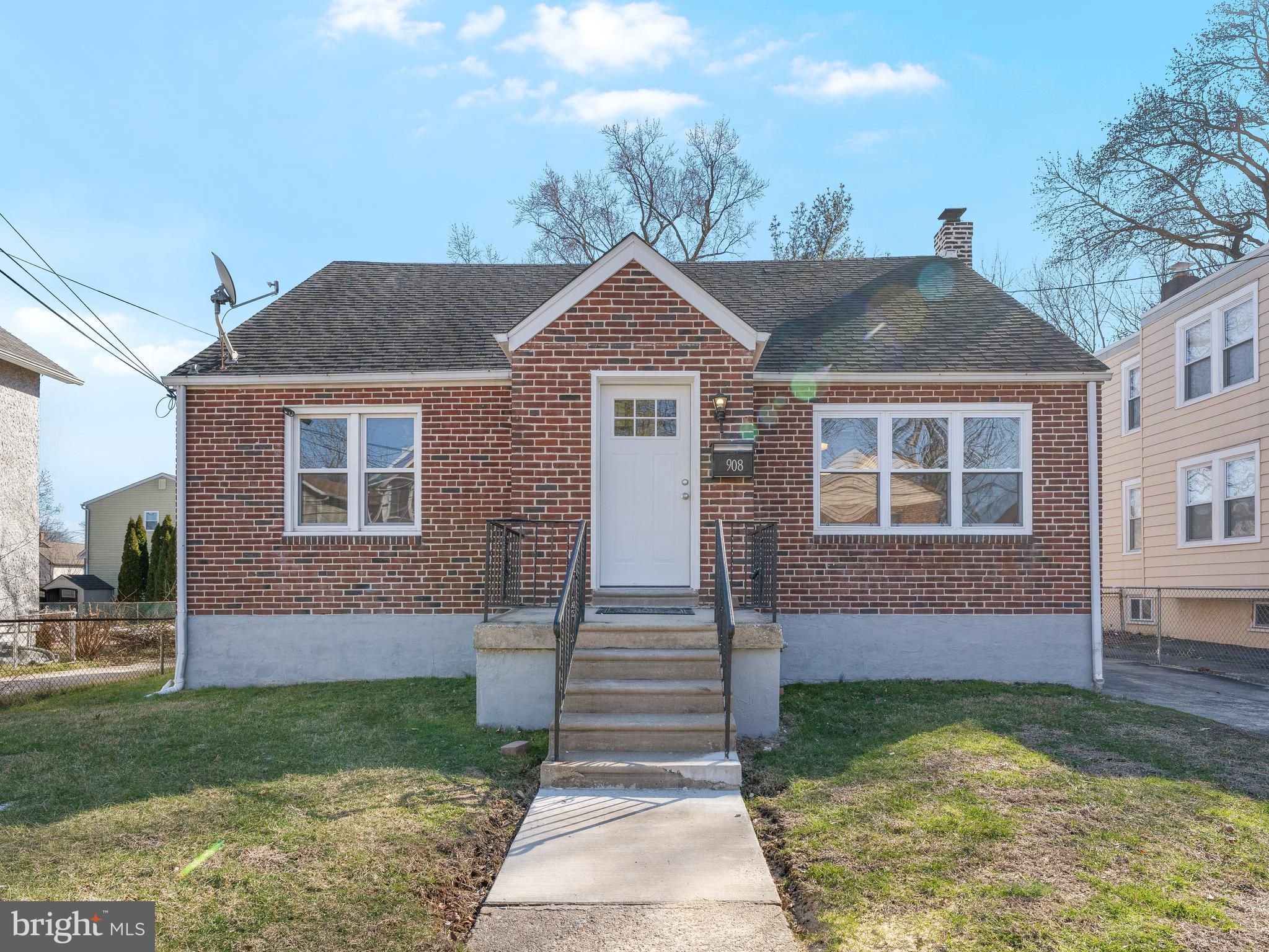 908 Chestnut Street, Collingdale, PA 19023 is now new to the market!