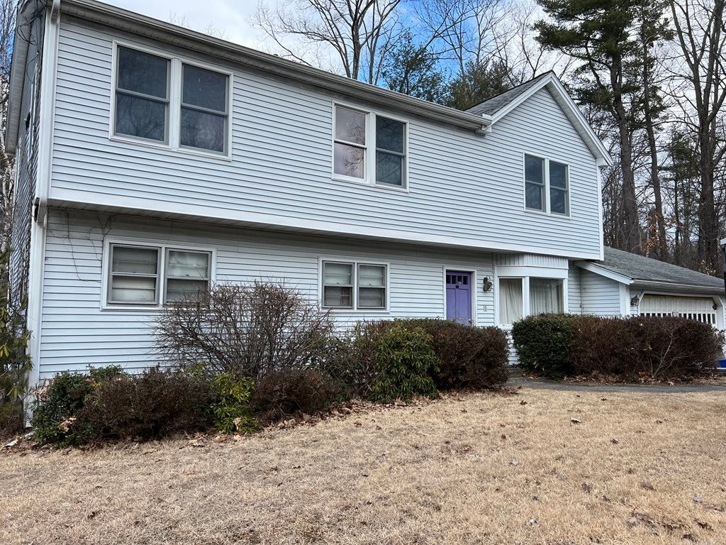 5 Cathy Rd, Chelmsford, MA 01824