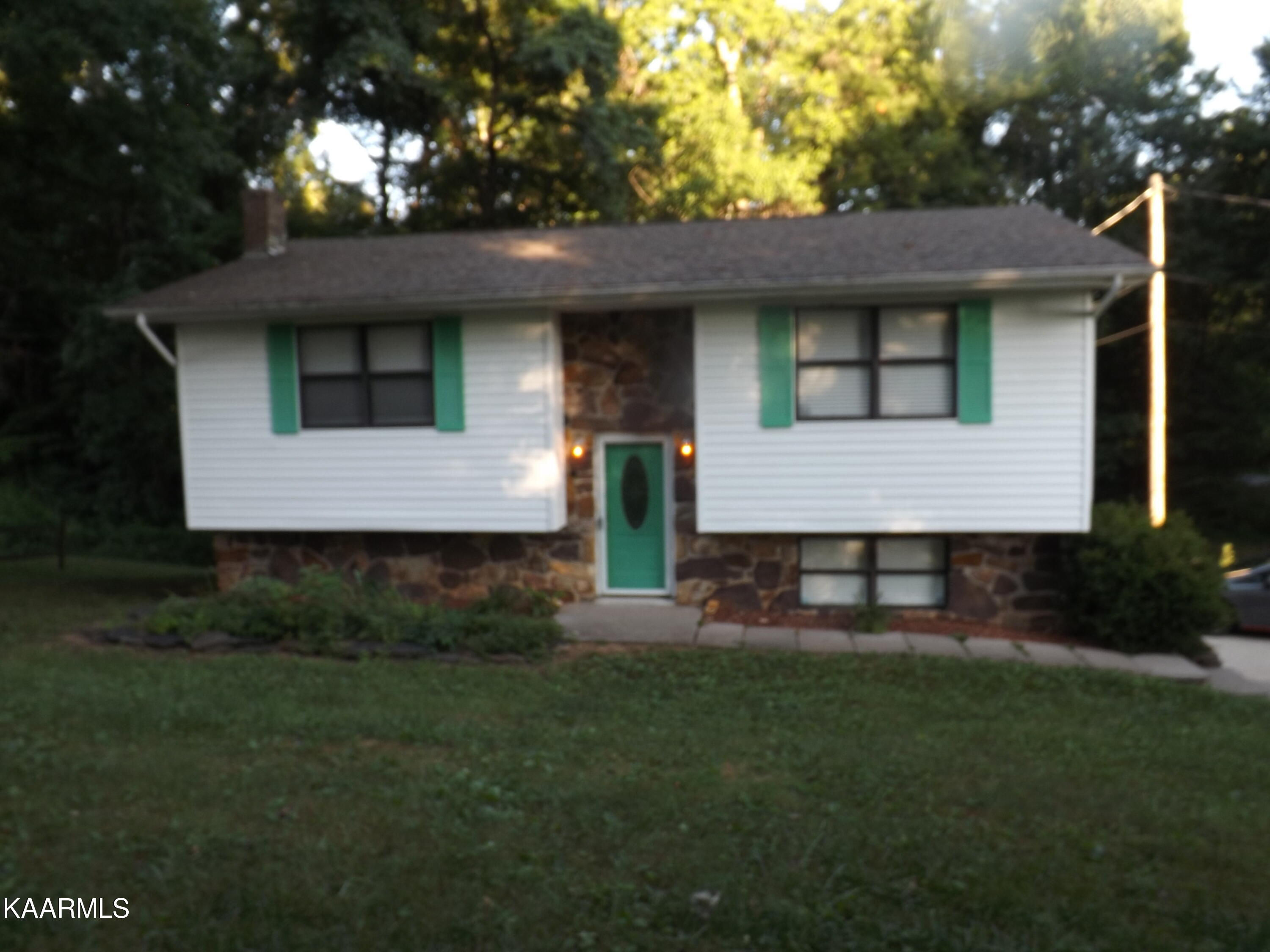 464 Norris Drive, Tazewell, TN 37879