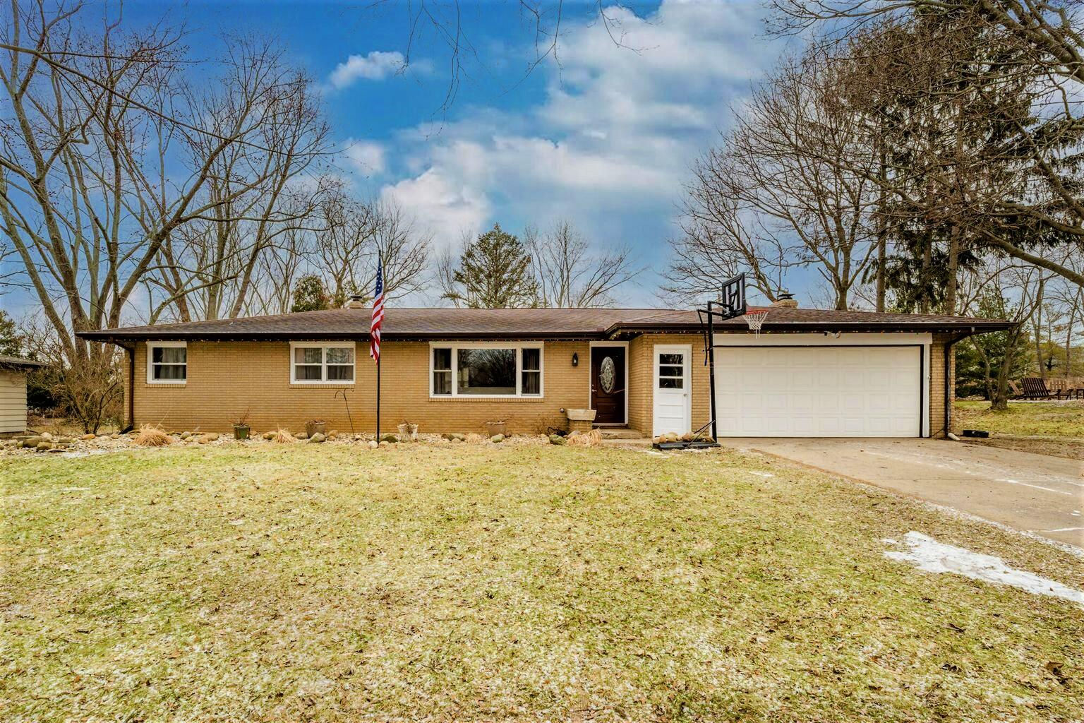 3948 Laukus Lane, St. Joseph, MI 49085