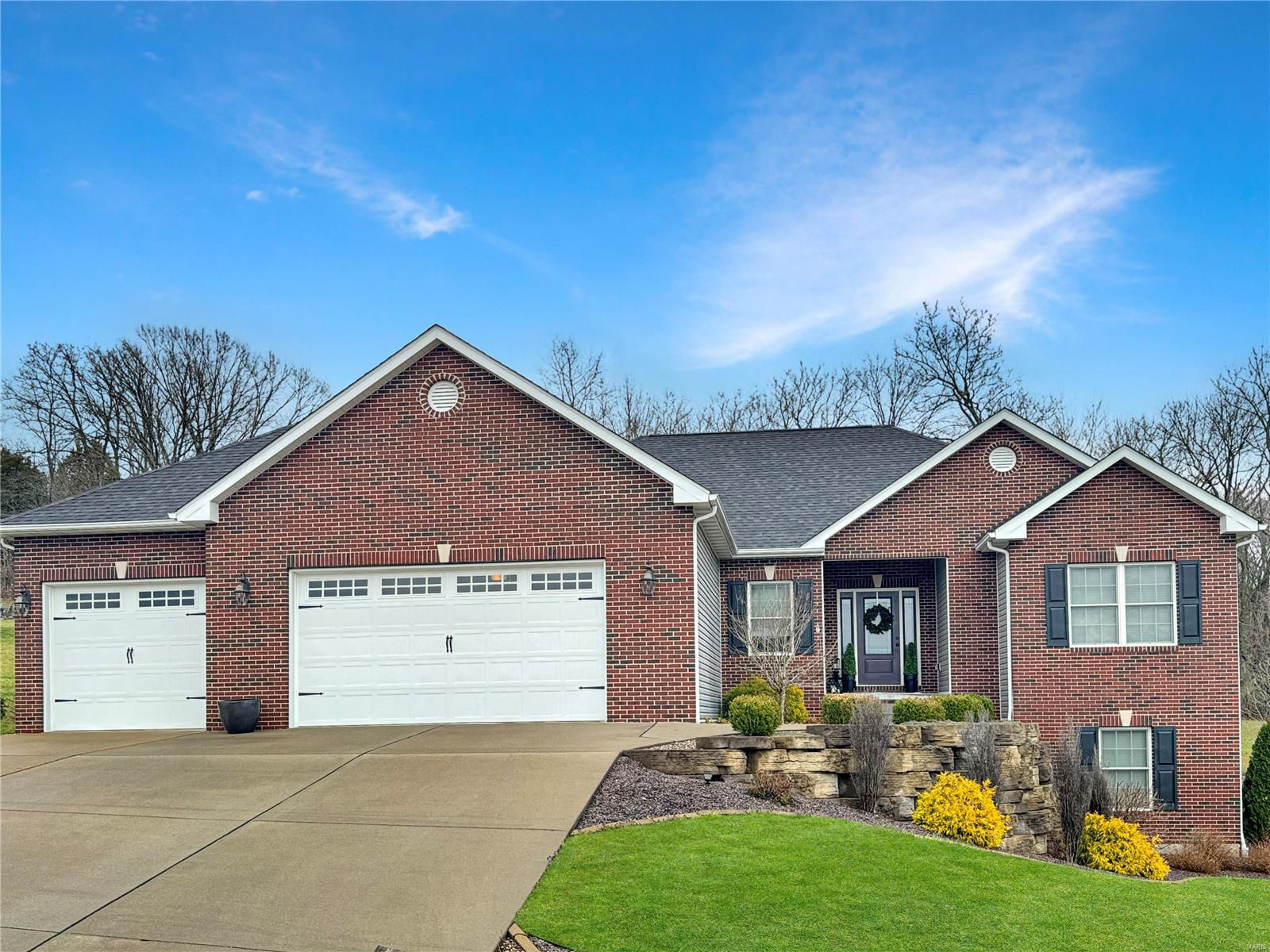 514 Chestnut Oaks Court, Washington, MO 63090