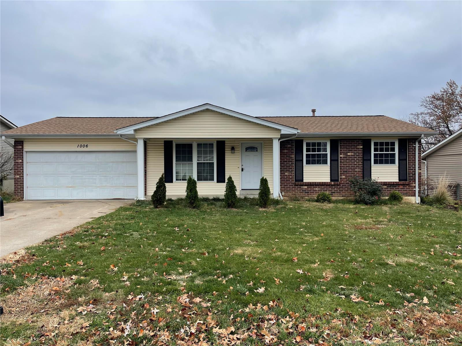 1006 Drexel Drive, St Charles, MO 63303