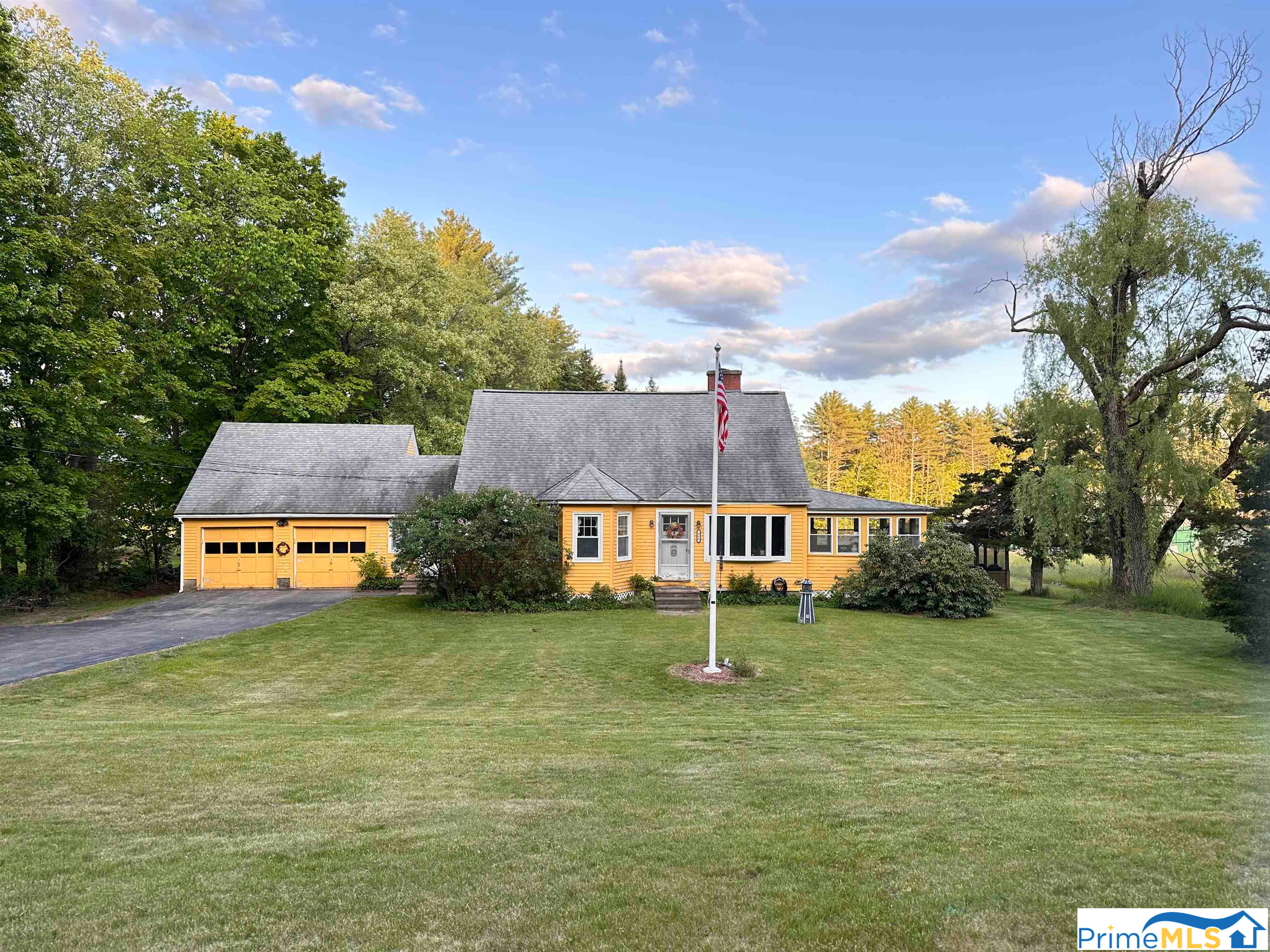 464 Josiah Bartlett Road, Concord, NH 03301