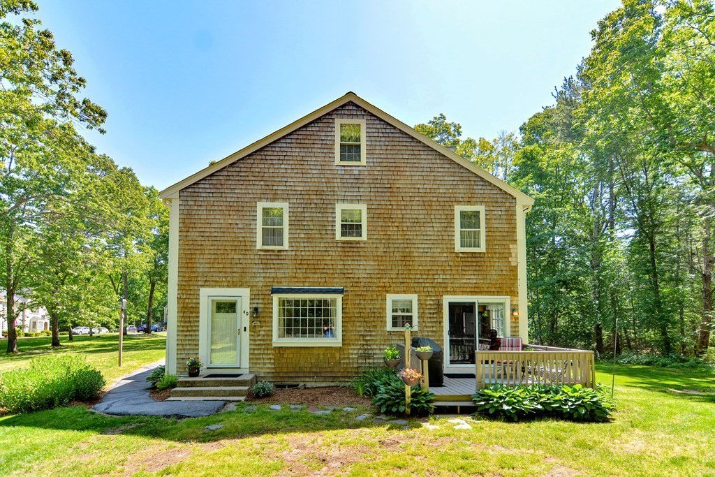 40 Colonial Drive 40, Norton, MA 02766