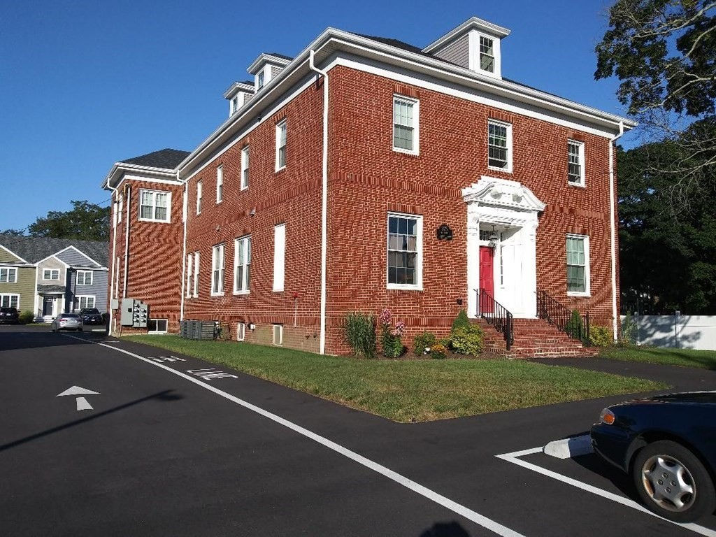 375 Bay Street 1102, Taunton, MA 02780