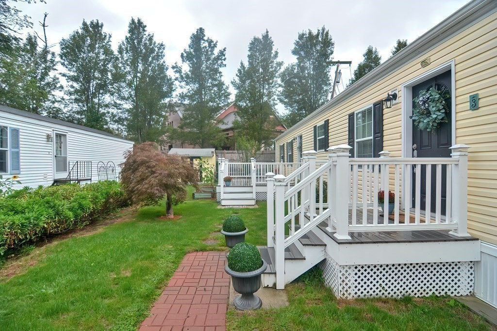 27 Smith Street 3, Norton, MA 02766