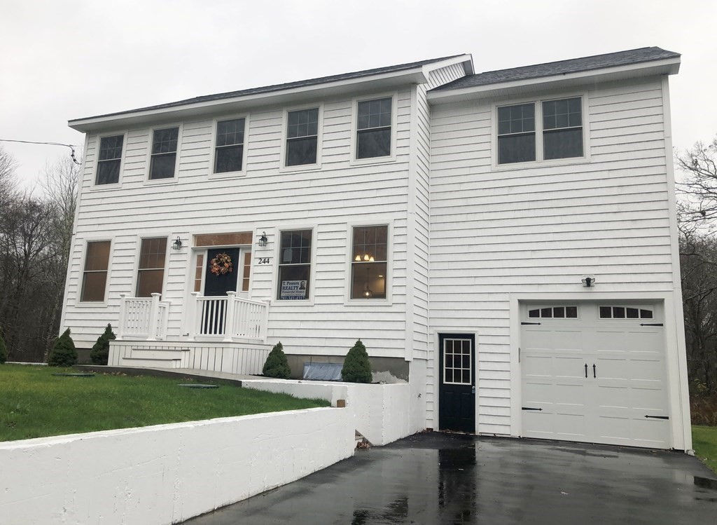 244 Prospect St, Easton, MA 02375 now has a new price of 755,000