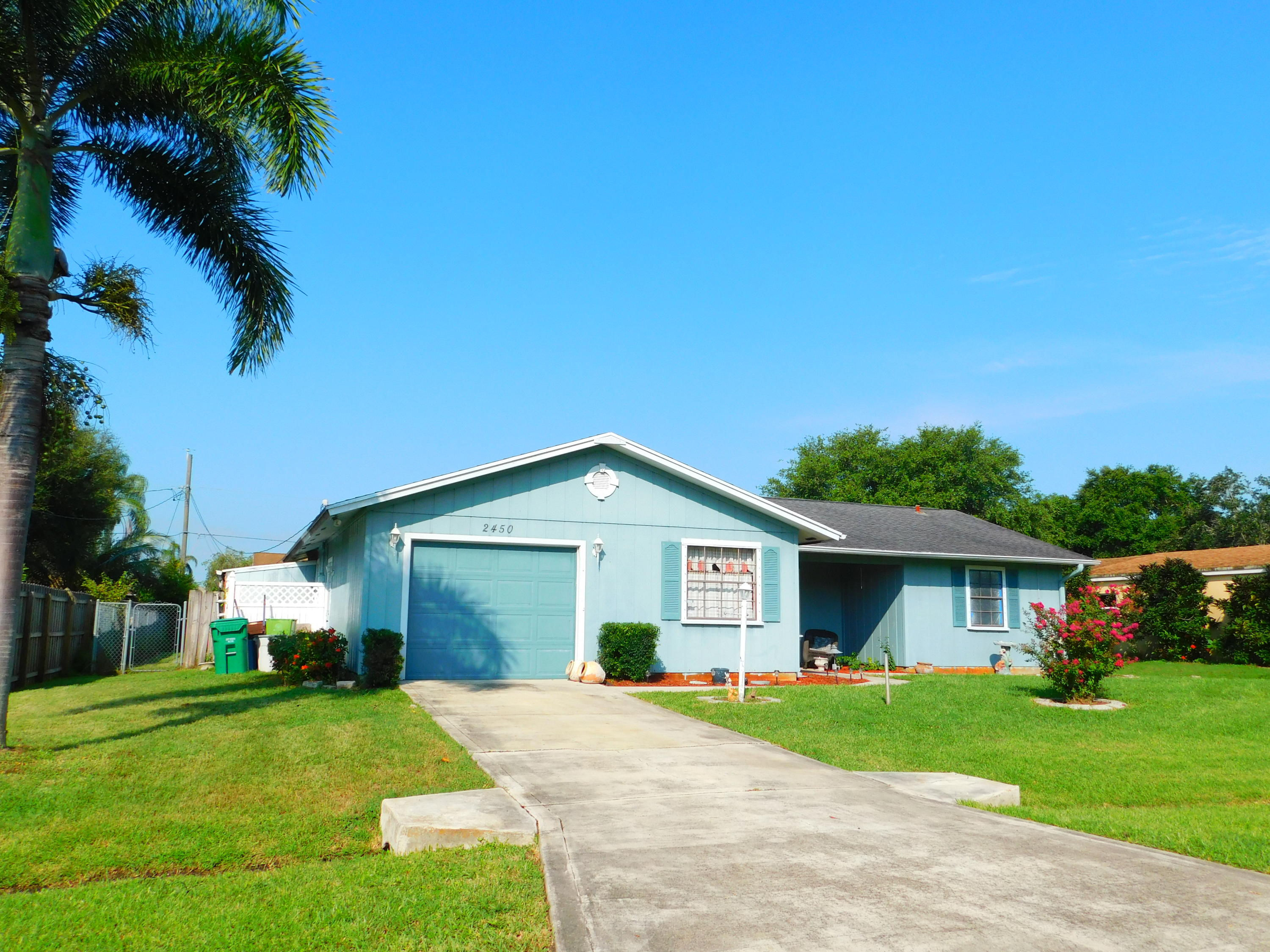 2450 Se Sidonia Street, Port St Lucie, FL 34952