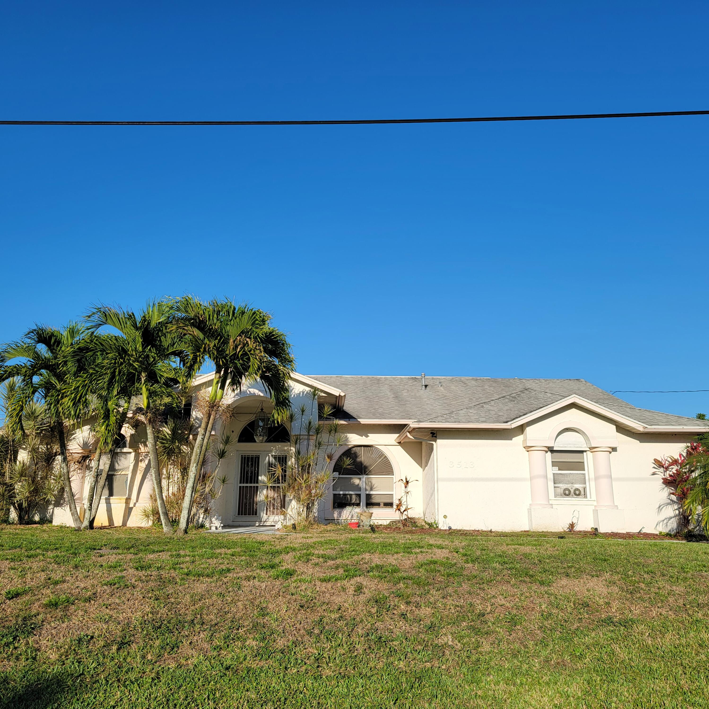 3513 sw Macon Road, Port Saint Lucie, FL 34953