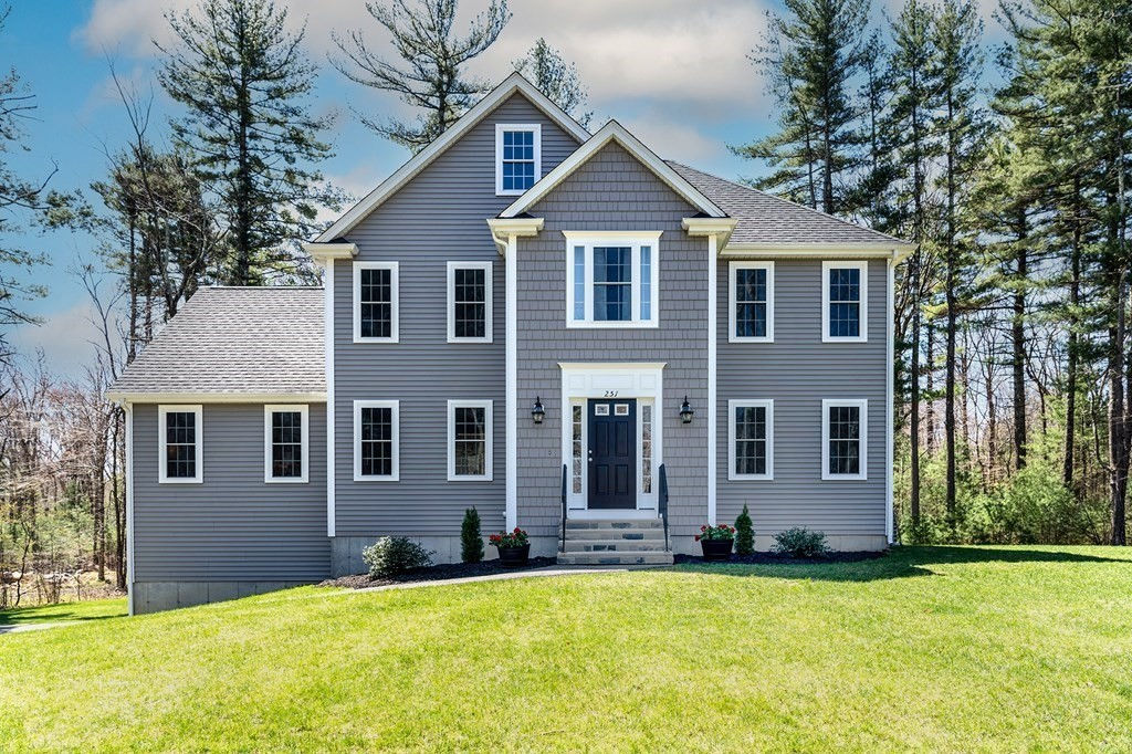 251 Yew Street, Douglas, MA 01516