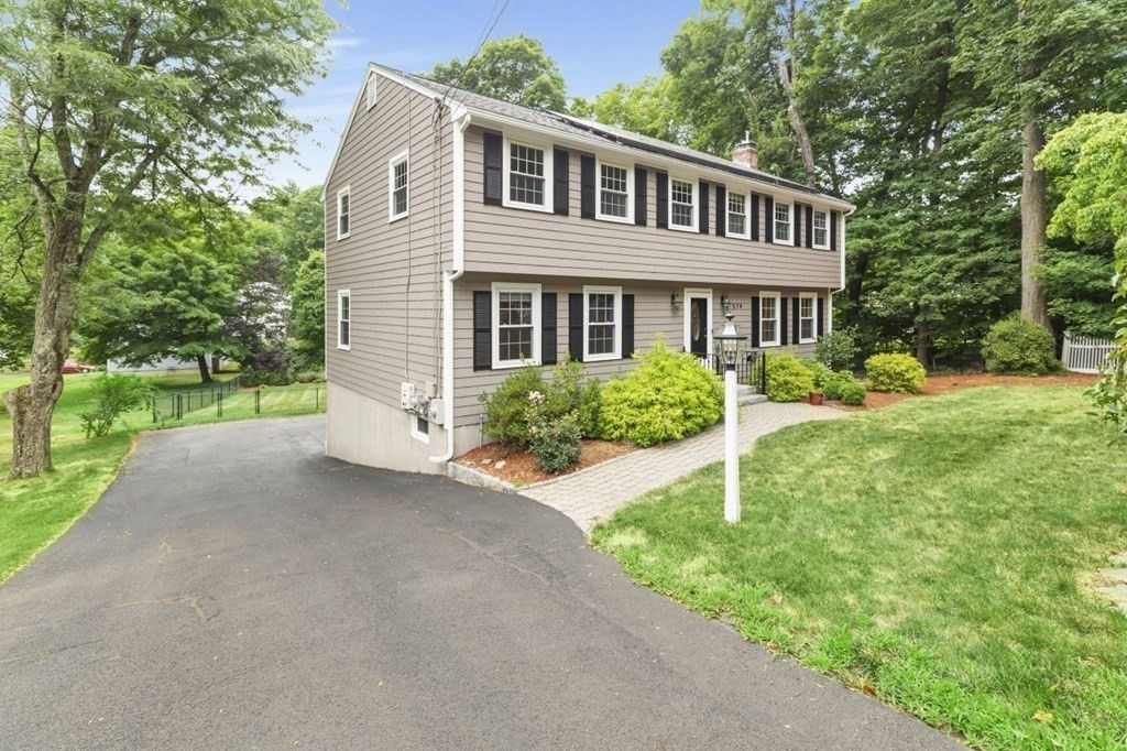 574 Grove Street, Framingham, MA 01701