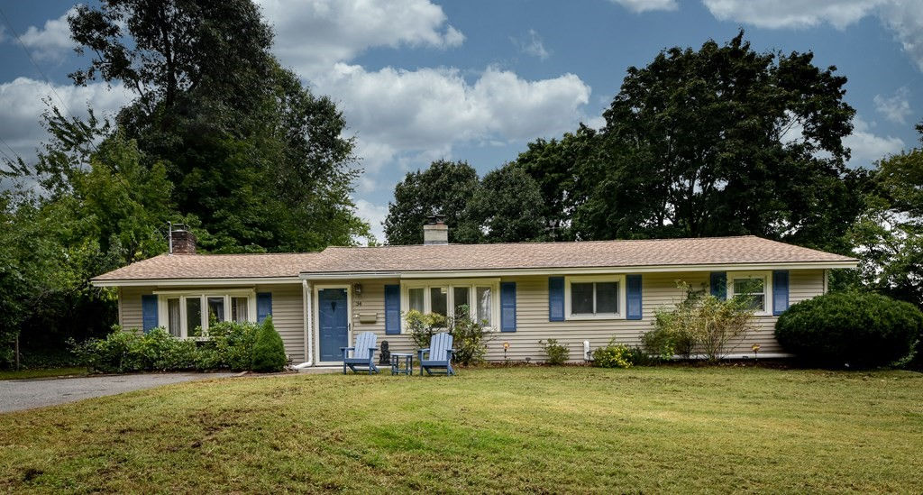 34 Prior Drive, Framingham, MA 01701