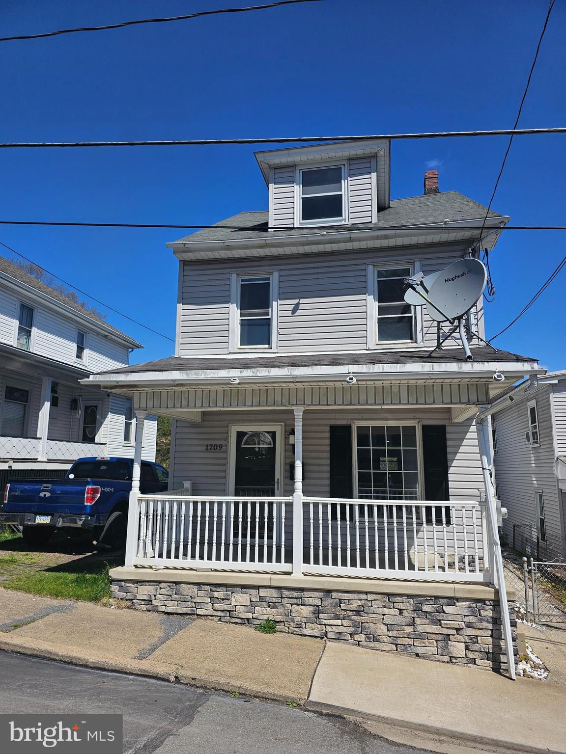 1079 W Pine Street, Coal Township, PA 17866 is now new to the market!