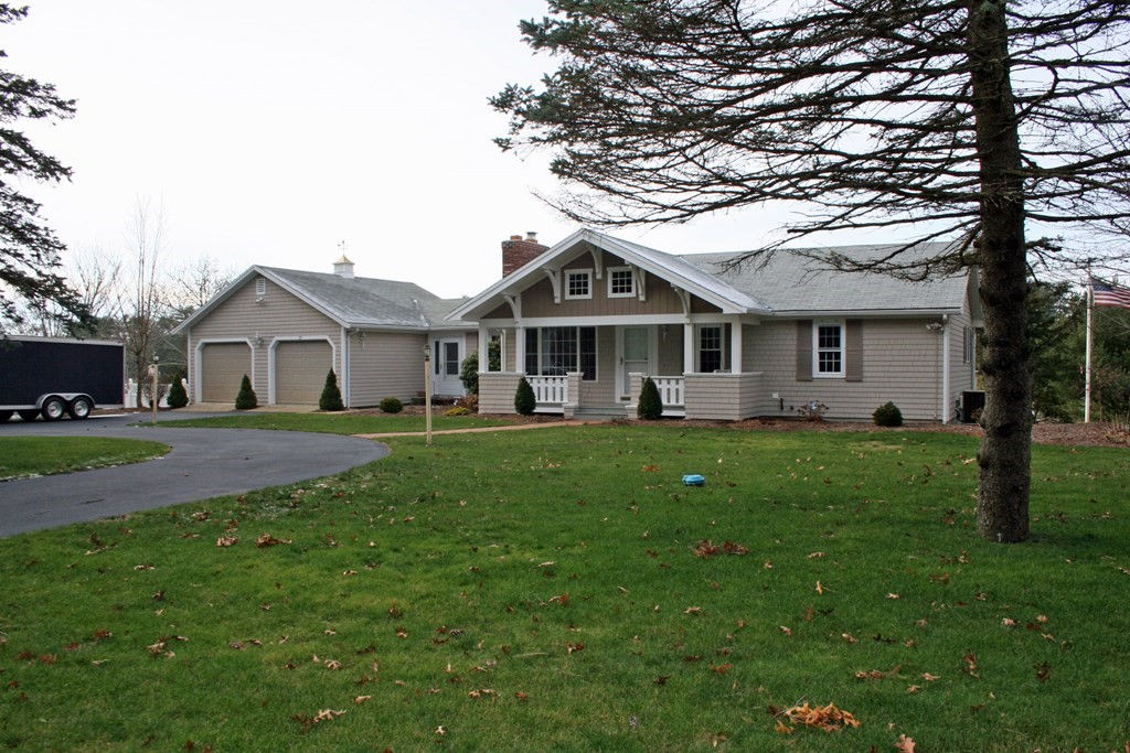 27 Reservoir Ave., Lakeville, MA 02347