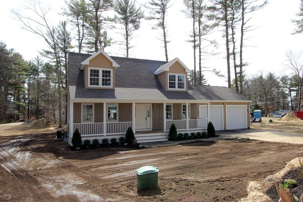 3 Evergreen Road, Lakeville, MA 02347