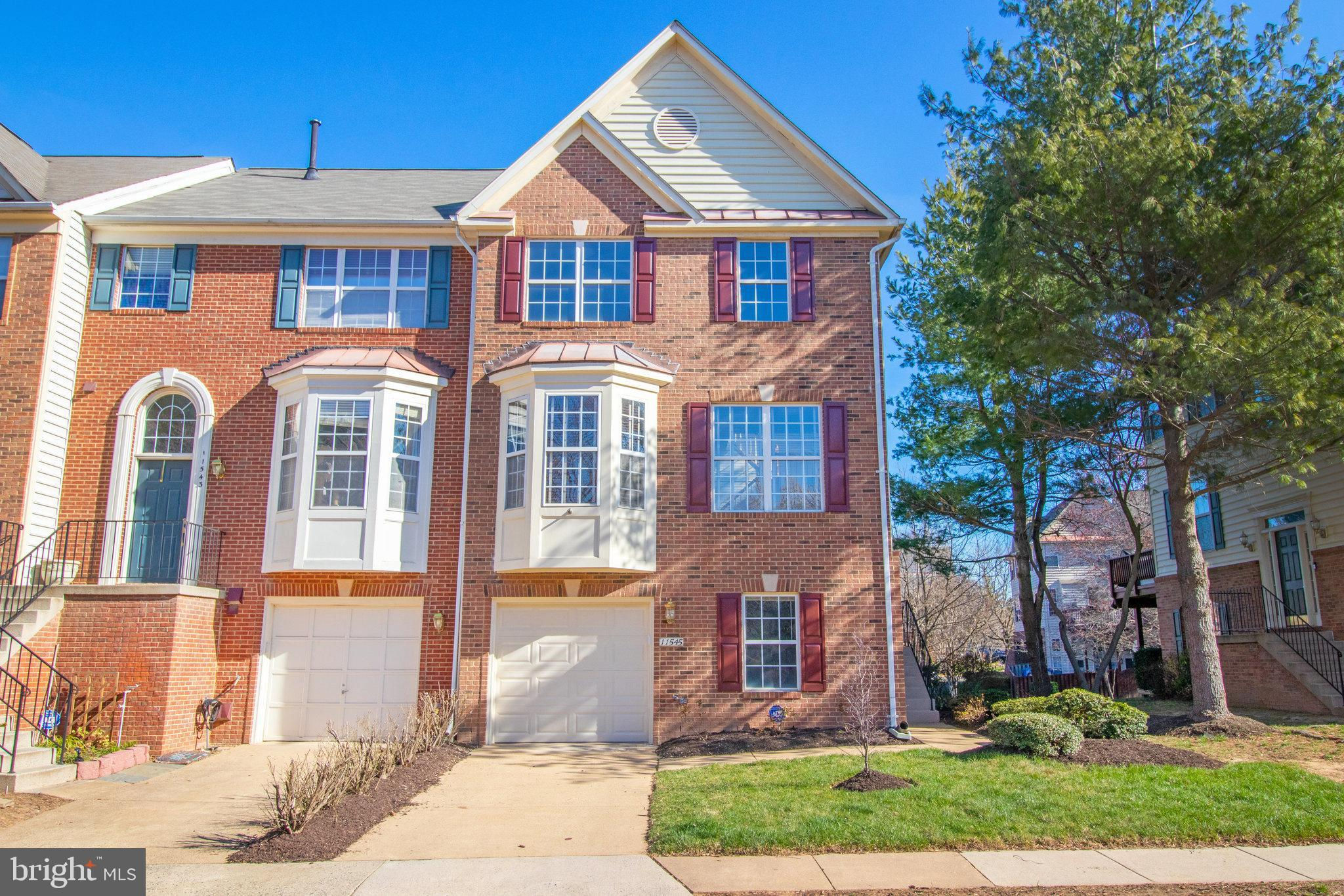 11545 Laurel Lake Square, Fairfax, VA 22030 is now new to the market!