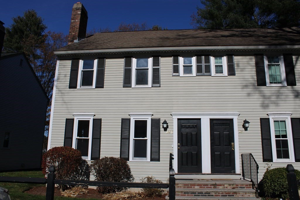 263 Wellman Ave. 263, Chelmsford, MA 01863