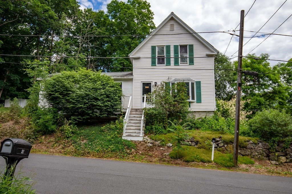 55 Nassau Street, Dracut, MA 01826