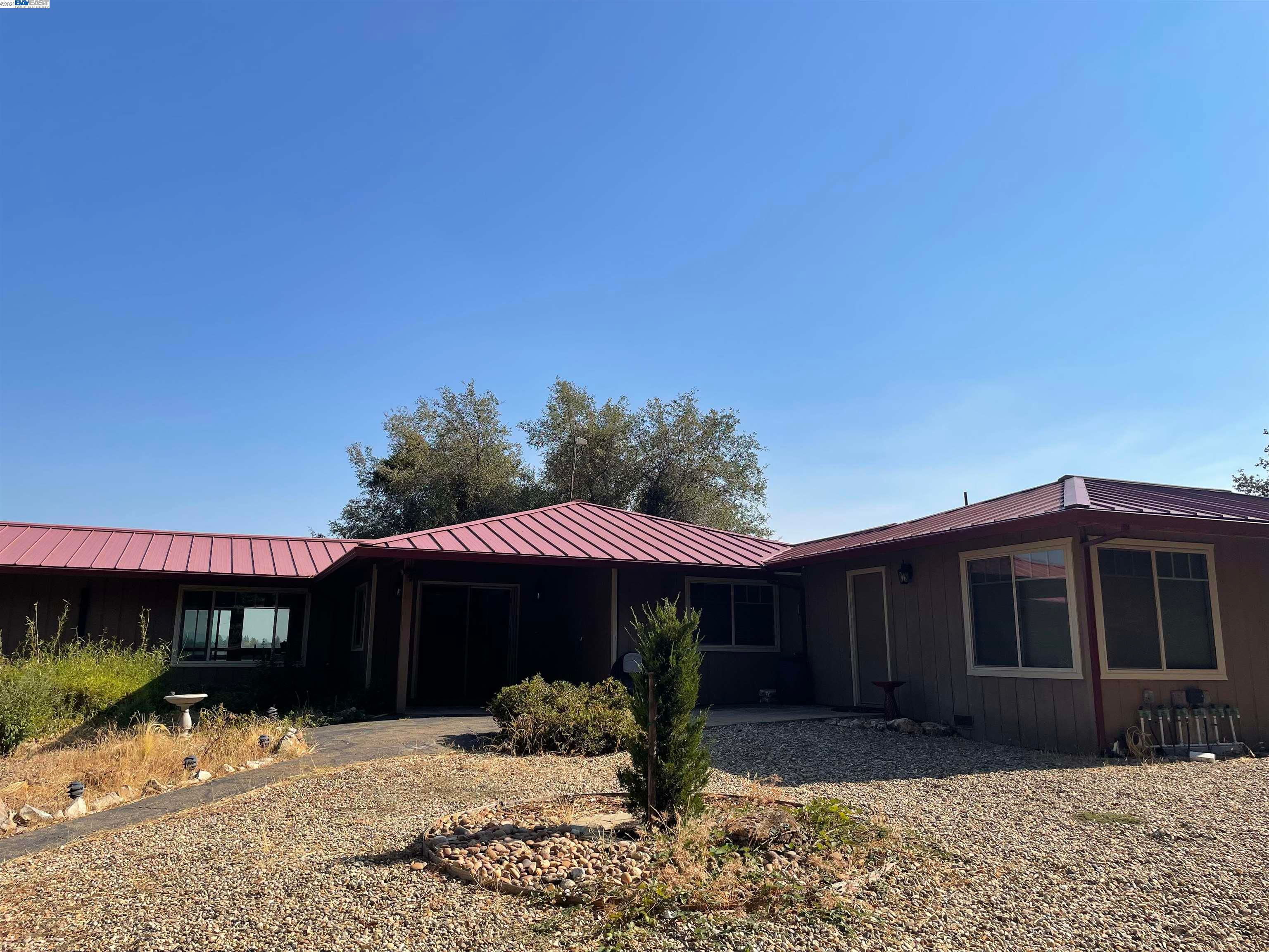 24390 Red Corral Rd, Pioneer, CA 95666