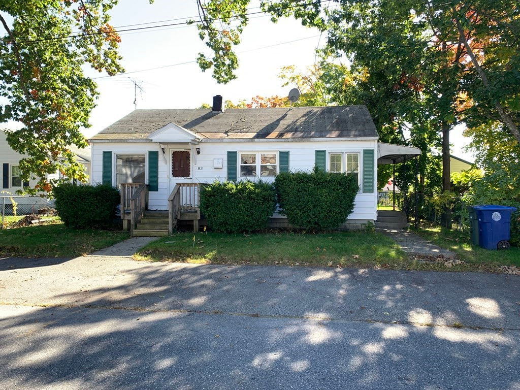 83 Gordon Ave, Leominster, MA 01453