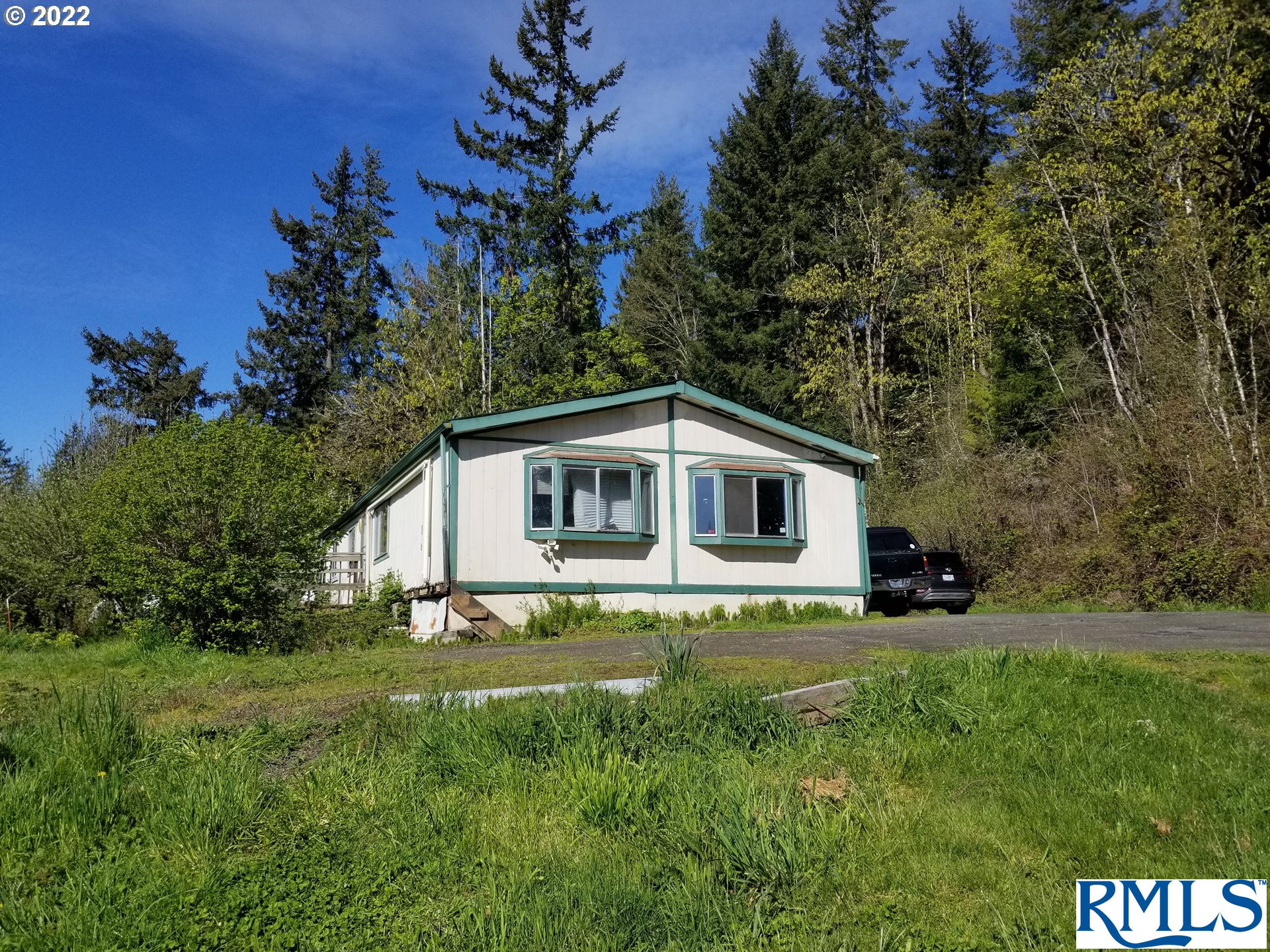 27881 S Ringo Rd, Mulino, OR 97042