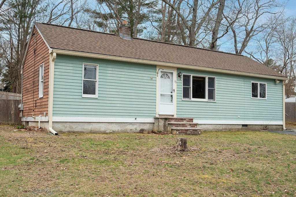 63 Jamieson St, Abington, MA 02351