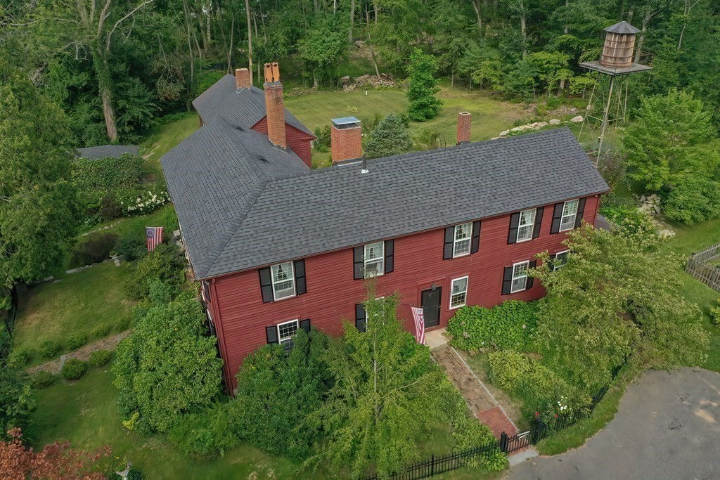 413 Underwood St, Holliston, MA 01746