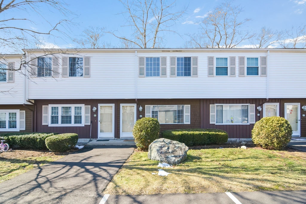 6 AL Pace Dr B, North Attleboro, MA 02760