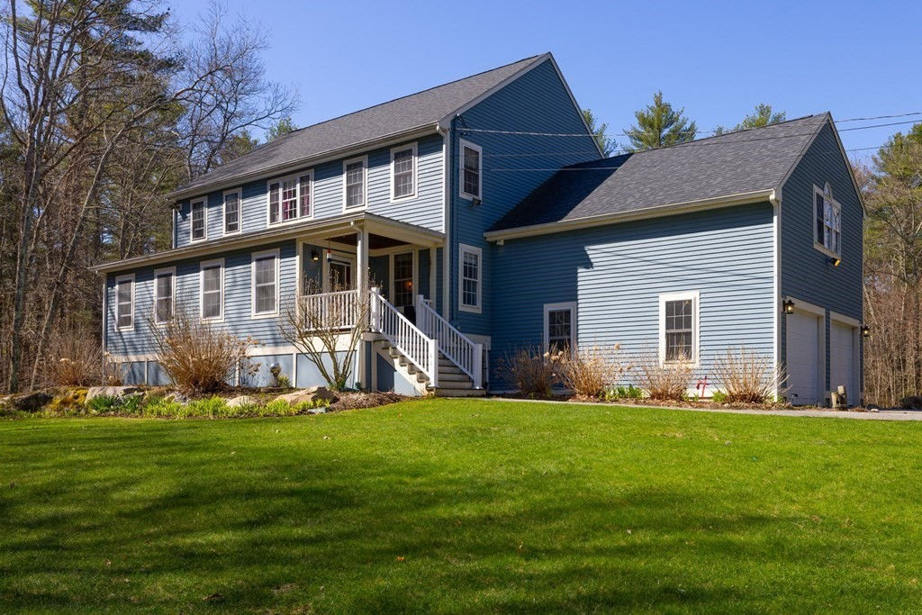 137 Taunton Ave, Norton, MA 02766