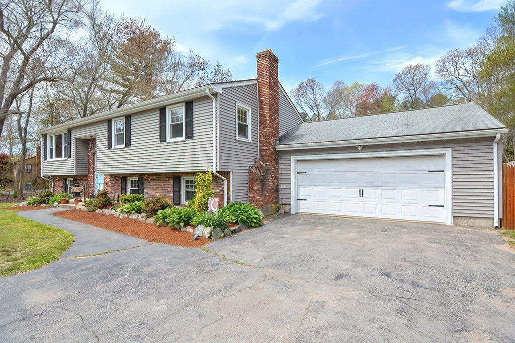 160 E Main St, Norton, MA 02766