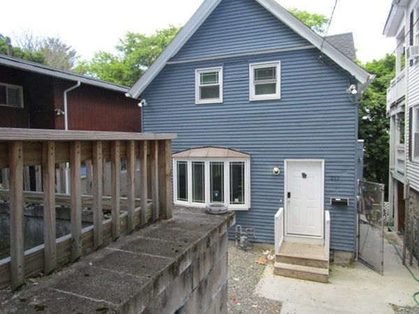 212 High, Lawrence, MA 01841