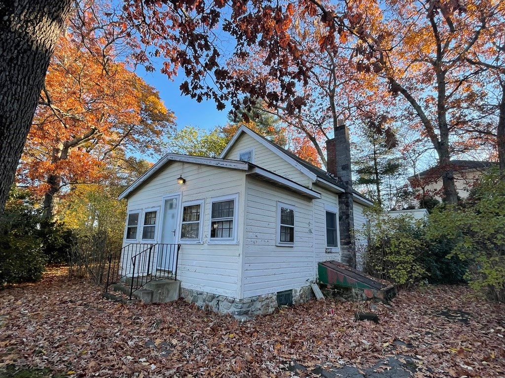 9 Carter Ln, Wilmington, MA 01887