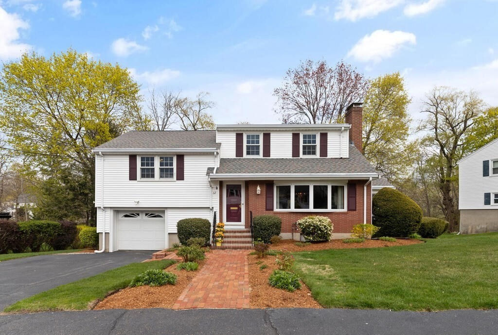 62 Mallard Way, Waltham, MA 02452