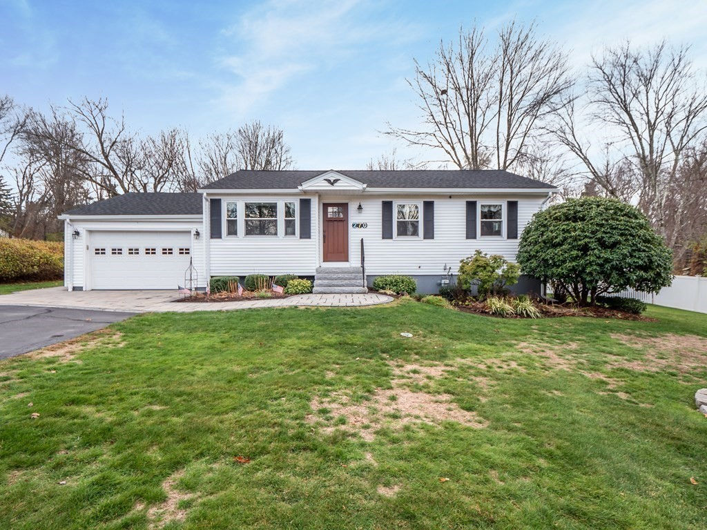 270 Gorwin Drive, Holliston, MA 01746