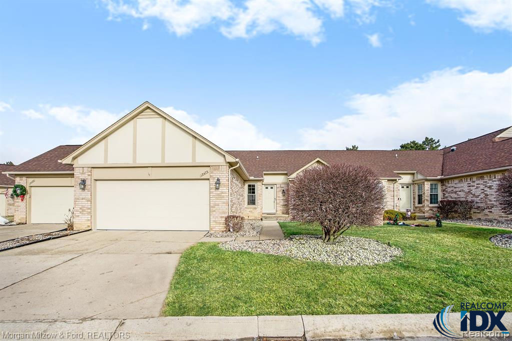 15475 Heather Ridge Trail, Clinton twp, MI 48038