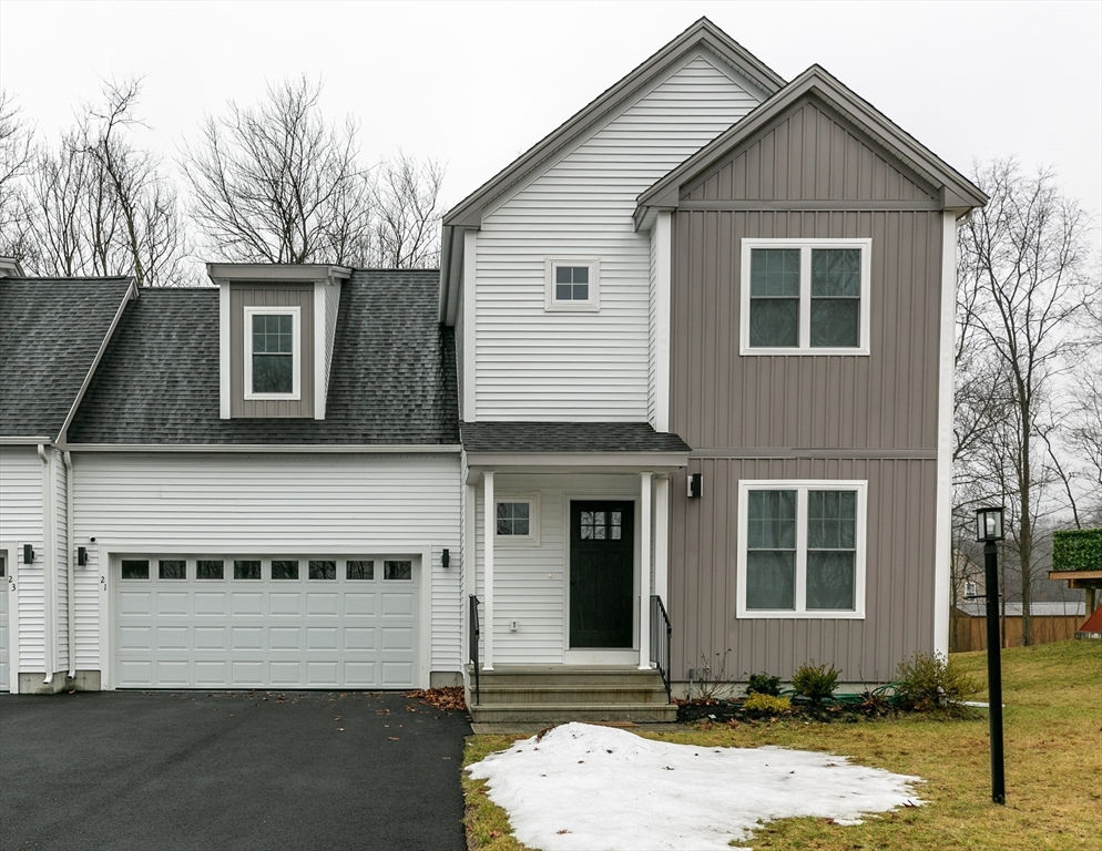 21 Millies Way 21, Sterling, MA 01564