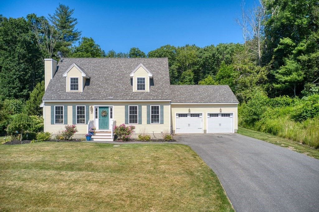 22 Hickory Way, Ayer, MA 01432