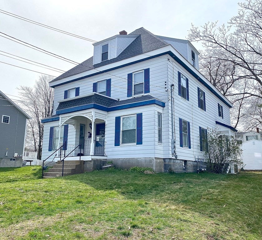 31 Boutelle St, Leominster, MA 01453