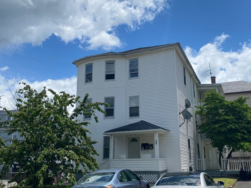 48 Aetna Street, Worcester, MA 01604