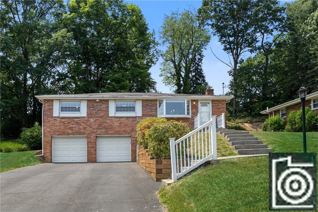 489 Amherst Ave, Moon/crescent twp, PA 15108