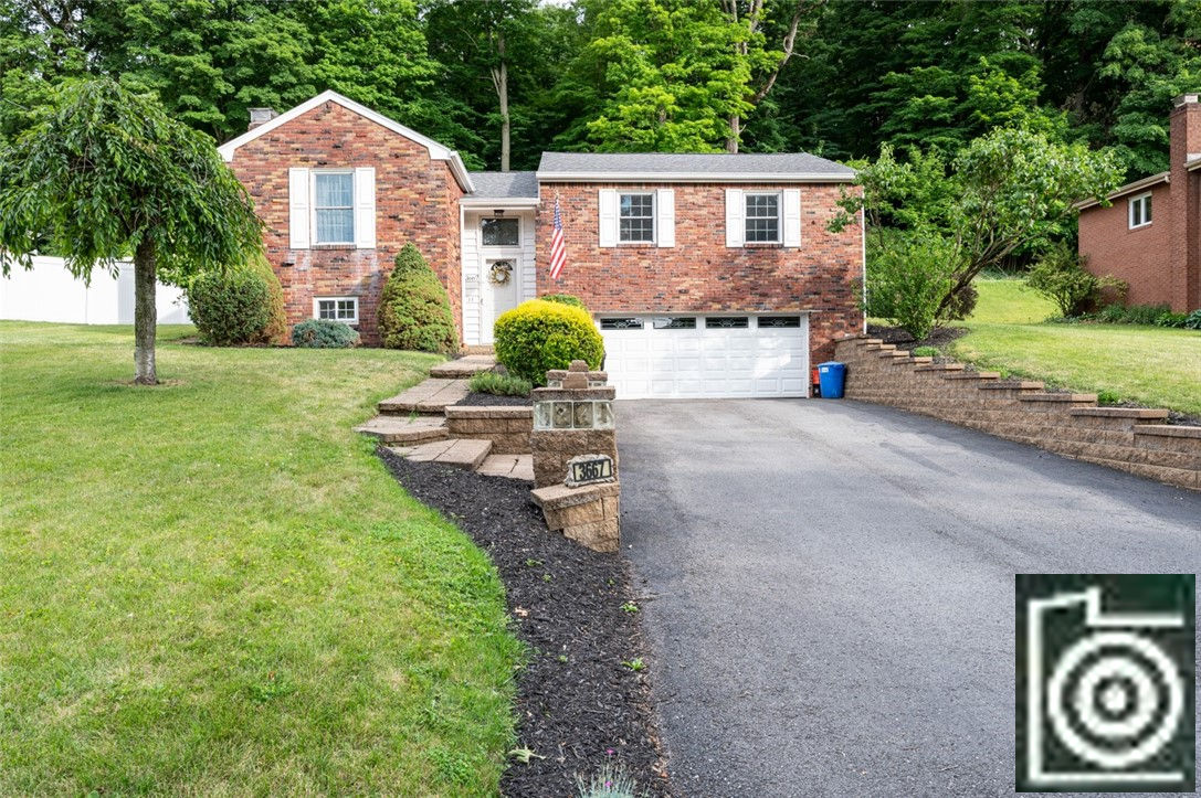 3667 Maplevue Dr., Bethel Park, PA 15102