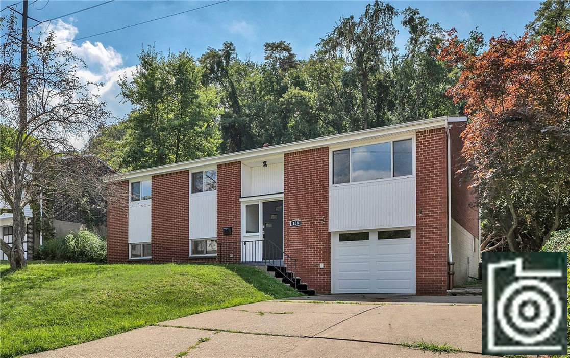 158 Selvin Dr, Penn Hills, PA 15147