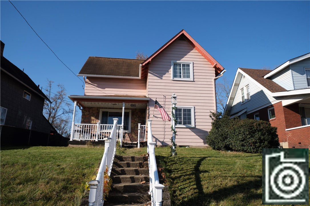 525 Flynn Avenue, Carnegie, PA 15106